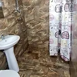Lazy Lounge *